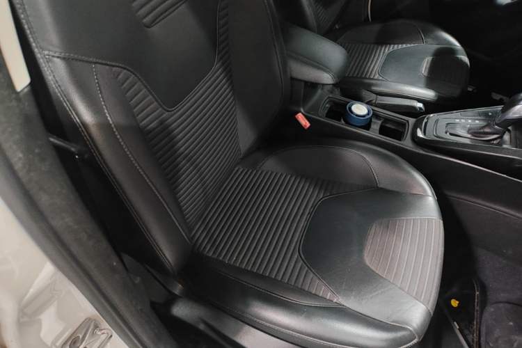 Used Ford Focus 2017 Sedan EcoBoost 180 Automatic Elite Model Right Front Seat