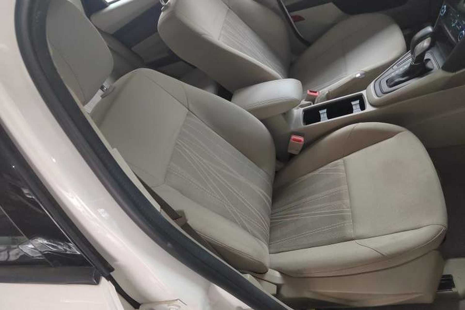 Used Ford Focus 2017 Sedan 1.6L Automatic Comfort Plus SmartDrive Edition Right Front Seat