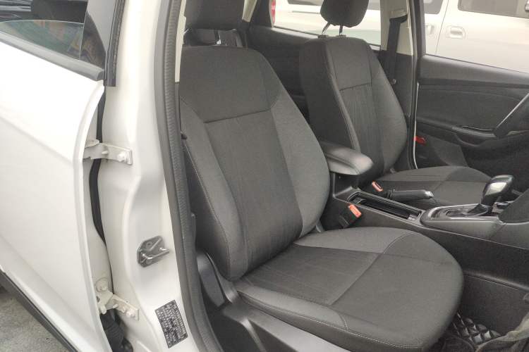 Used Ford Focus 2017 Hatchback 1.6L Automatic Comfort Plus SmartDrive Edition Right Front Seat