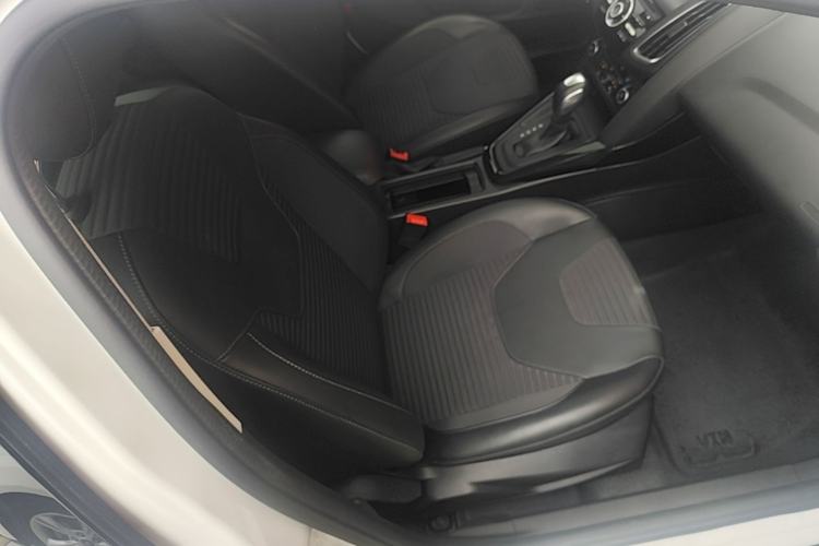 Used Ford Focus 2017 Hatchback 1.6L Automatic Fashion Edition Smart Drive Version Right Front Seat
