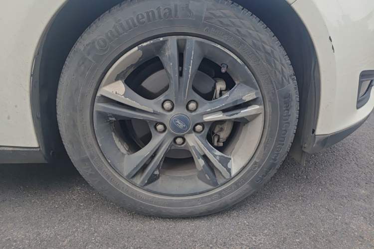 Used Ford Focus 2017 Hatchback 1.6L Manual Comfort Plus SmartDrive Edition Right Front Wheel Hub