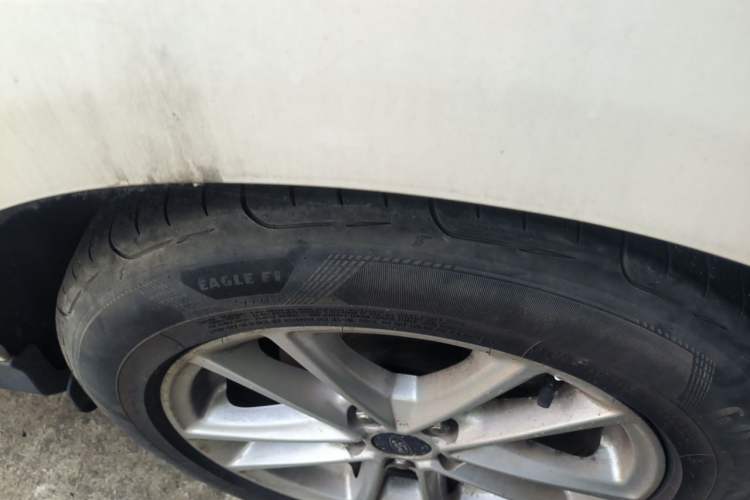 Used Ford Focus 2017 Sedan 1.6L Automatic Fashion Edition Smart Drive Version Right Front Wheel Hub