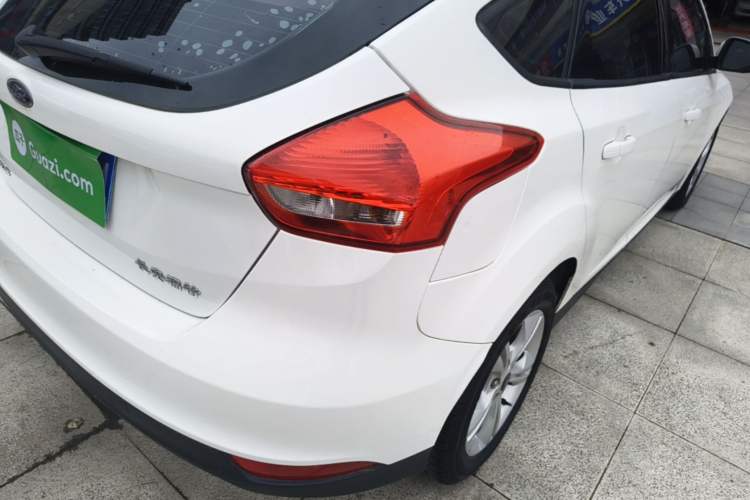 Used Ford Focus 2017 Hatchback 1.6L Automatic Comfort Plus SmartDrive Edition Right Rear Taillight