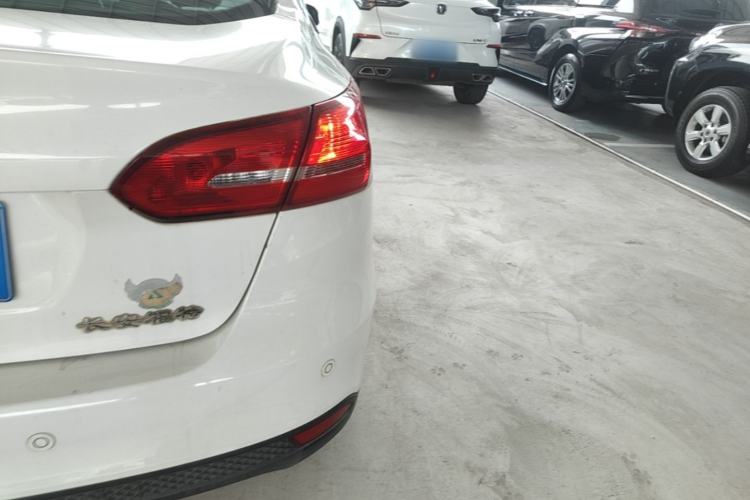 Used Ford Focus 2017 Sedan 1.6L Automatic Fashion Edition Smart Drive Version Right Rear Taillight