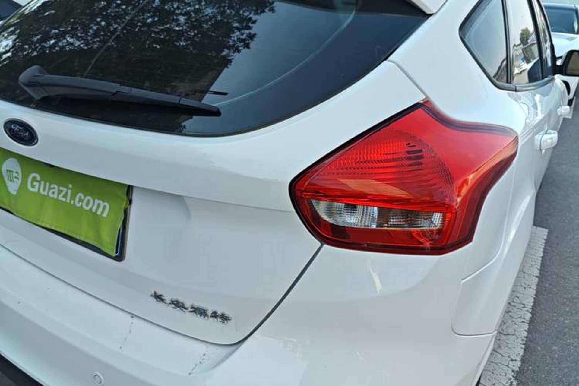 Used Ford Focus 2017 Hatchback 1.6L Automatic Fashion Edition Smart Drive Version Right Rear Taillight