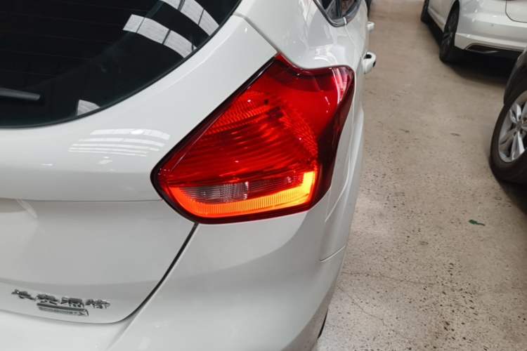 Used Ford Focus 2017 Hatchback EcoBoost 180 Automatic Sport Model Right Rear Taillight