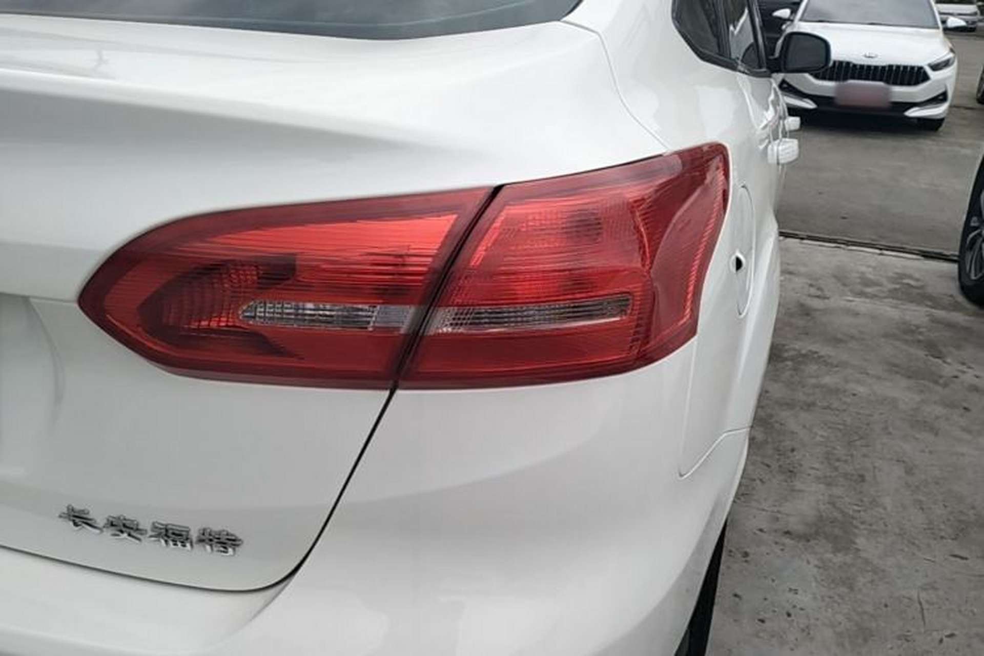 Used Ford Focus 2017 Sedan 1.6L Automatic Comfort Plus SmartDrive Edition Right Rear Taillight