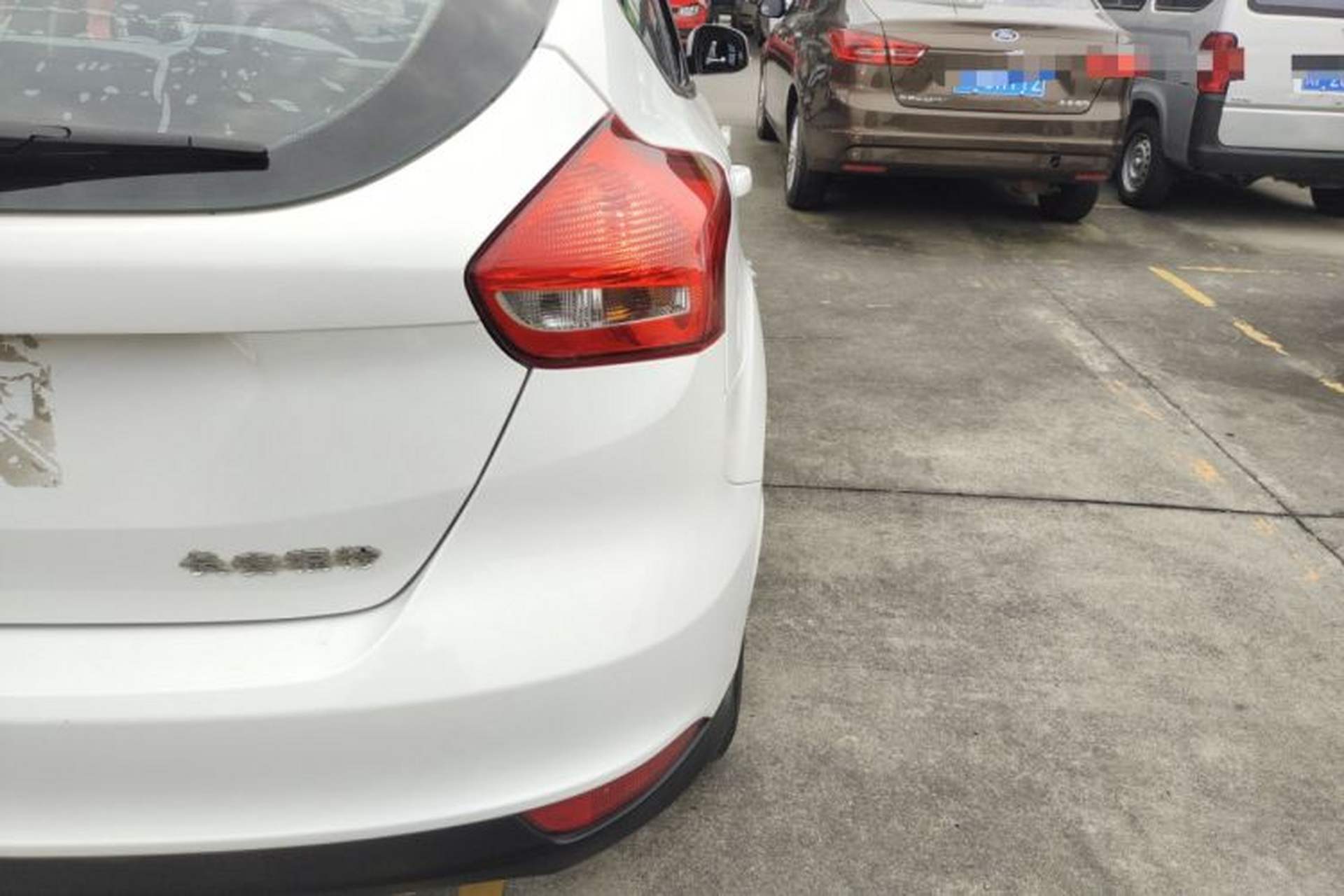 Used Ford Focus 2017 Hatchback 1.6L Automatic Comfort Plus SmartDrive Edition Right Rear Taillight