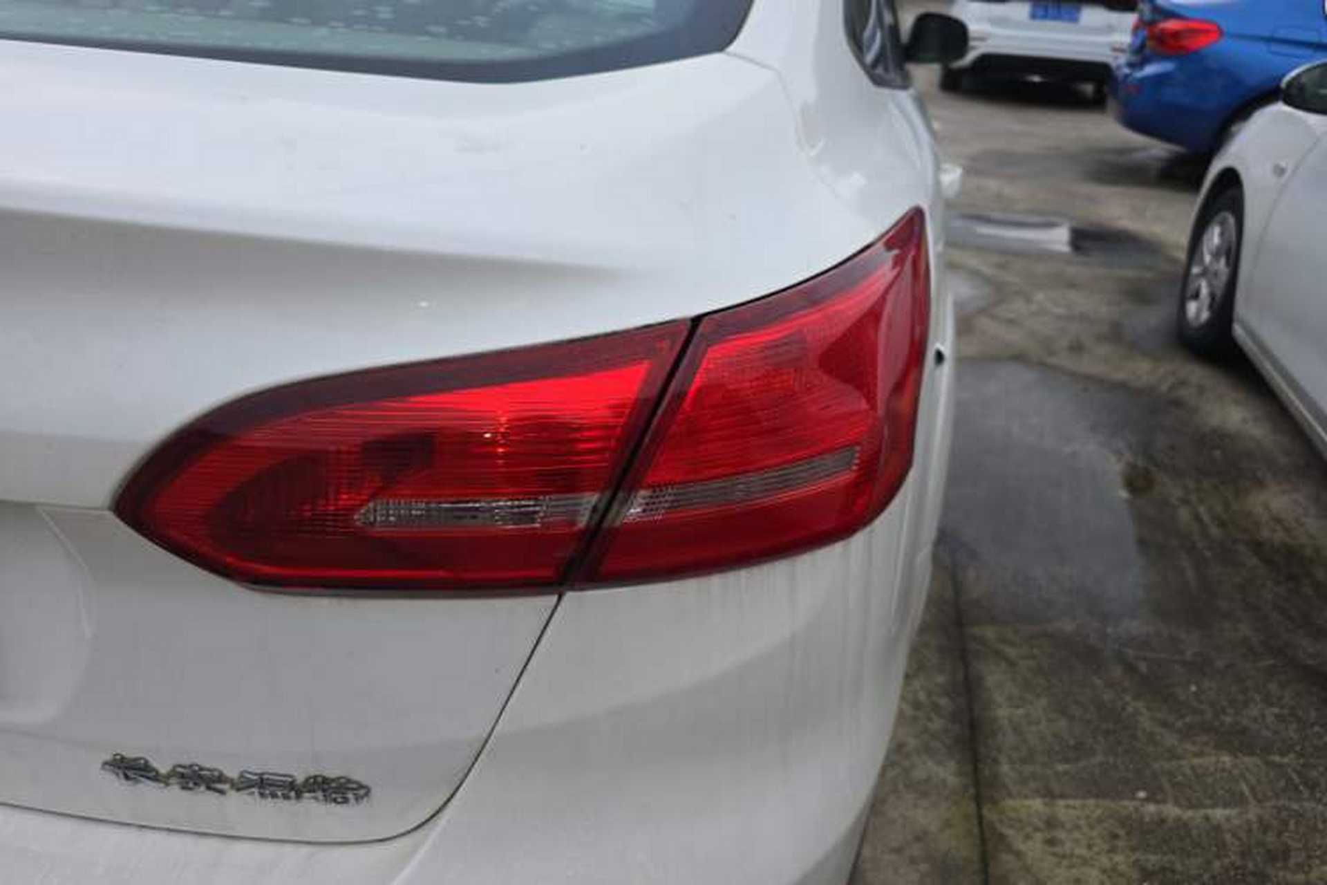 Used Ford Focus 2017 Sedan 1.6L Automatic Comfort Plus SmartDrive Edition Right Rear Taillight