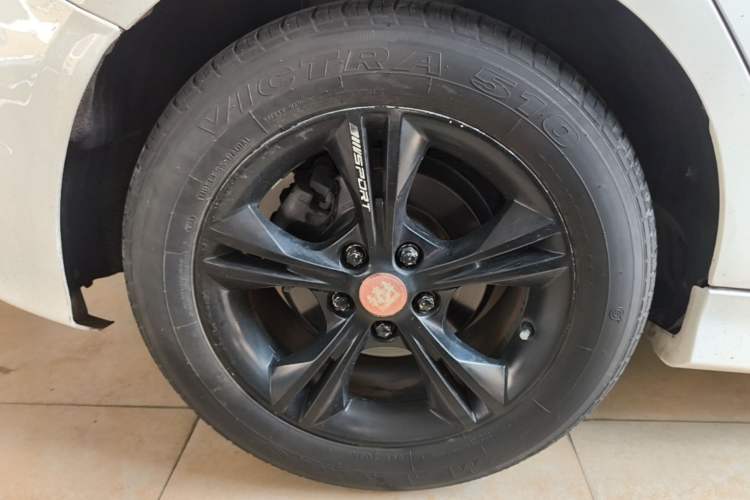 Used Ford Focus 2017 Hatchback 1.6L Automatic Comfort Plus SmartDrive Edition Right Rear Wheel Hub