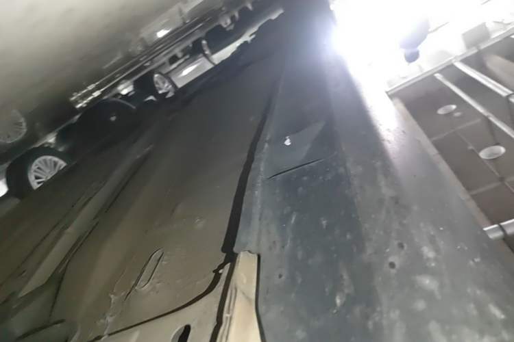 Used Ford Focus 2017 Hatchback EcoBoost 180 Automatic Elite Model Right Side Sill