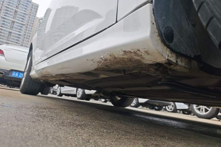 Used Ford Focus 2017 Sedan EcoBoost 180 Automatic Elite Model Right Side Sill