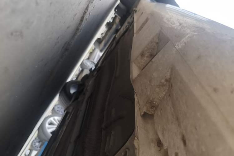 Used Ford Focus 2017 1.5T CTCC White and Black Limited Edition Right Side Sill