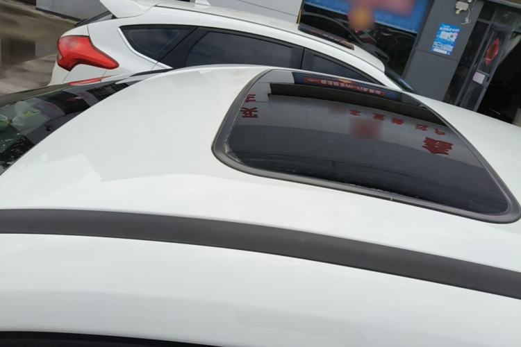 Used Ford Focus 2017 Hatchback 1.6L Automatic Fashion Edition Smart Drive Version Roof
