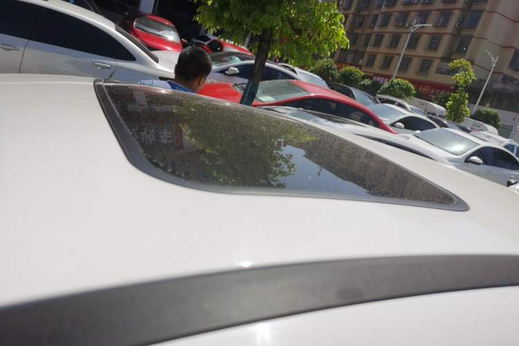 Used Ford Focus 2017 Hatchback 1.6L Automatic Fashion Edition Smart Drive Version Roof