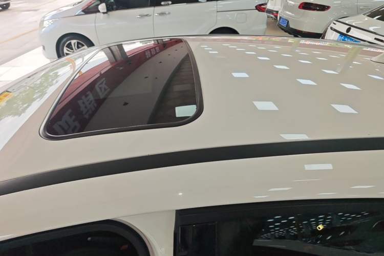 Used Ford Focus 2017 Hatchback 1.6L Automatic Fashion Edition Smart Drive Version Roof