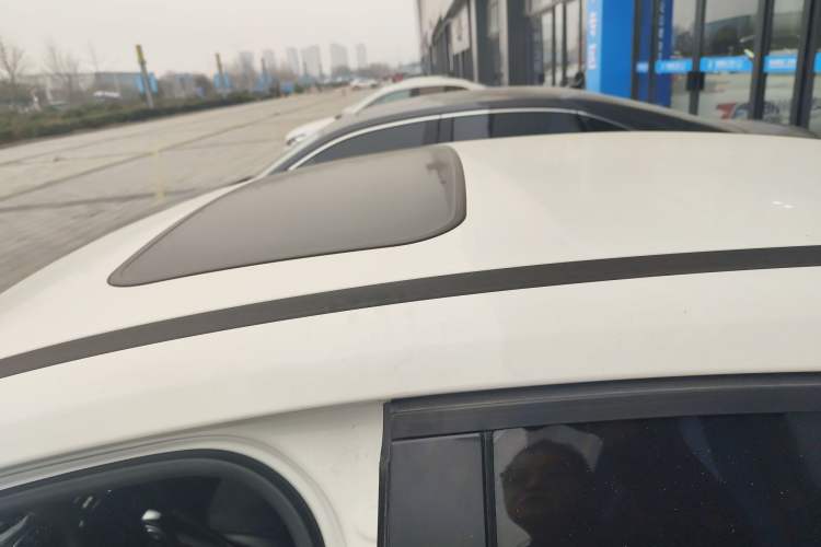 Used Ford Focus 2017 Sedan 1.6L Automatic Fashion Edition Smart Drive Version Roof