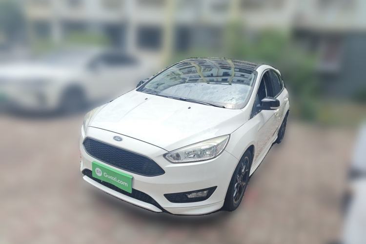 Used Ford Focus 2017 1.5T CTCC White and Black Limited Edition Guazi used car, China used car export, Used car for sale, Used  cars, Cheapest cars for sale