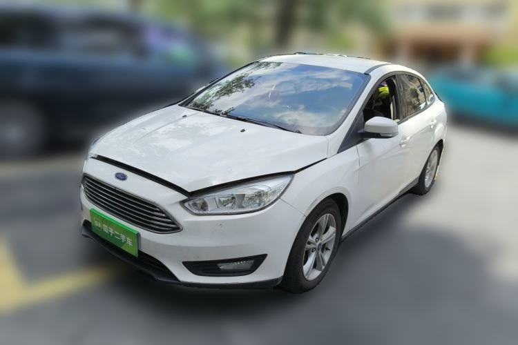 Used Ford Focus 2017 Sedan 1.6L Manual Comfort Plus SmartDrive Edition Guazi used car, China used car export, Used car for sale, Used cars, Cheapest cars for sale