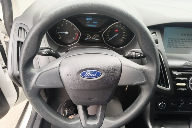 Used Ford Focus 2017 Hatchback 1.6L Automatic Comfort Plus SmartDrive Edition Steering Wheel