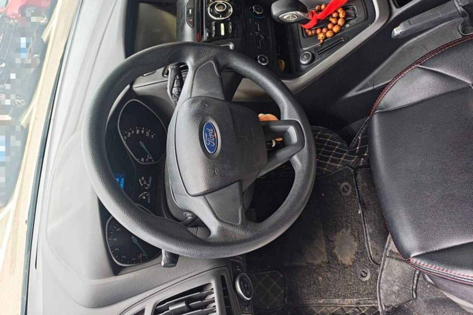 Used Ford Focus 2017 Hatchback 1.6L Automatic Comfort Plus SmartDrive Edition Steering Wheel