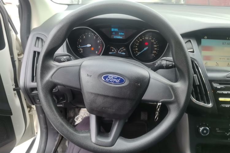 Used Ford Focus 2017 Hatchback 1.6L Automatic Comfort Plus SmartDrive Edition Steering Wheel