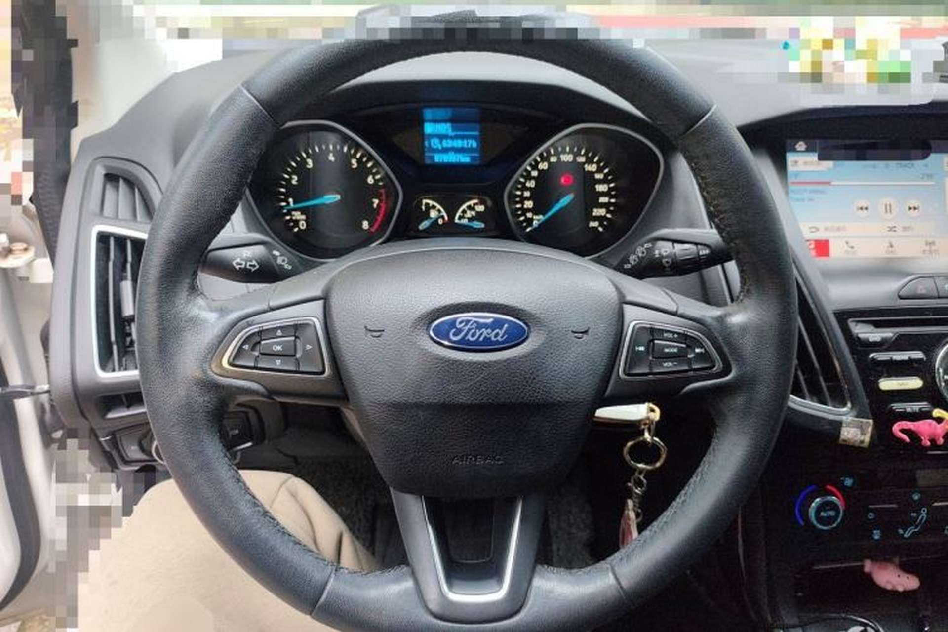 Used Ford Focus 2017 Hatchback 1.6L Automatic Fashion Edition Smart Drive Version Steering Wheel