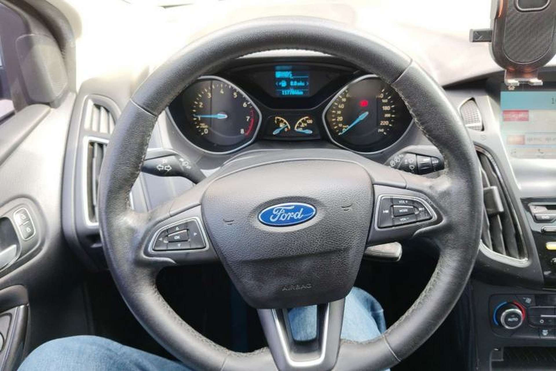 Used Ford Focus 2017 Hatchback 1.6L Automatic Fashion Edition Smart Drive Version Steering Wheel