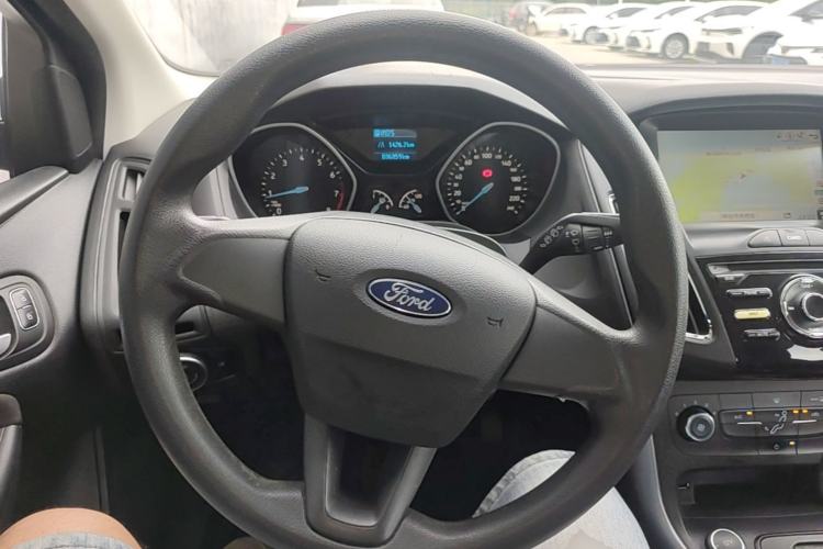 Used Ford Focus 2017 Hatchback 1.6L Automatic Comfort Plus SmartDrive Edition Steering Wheel