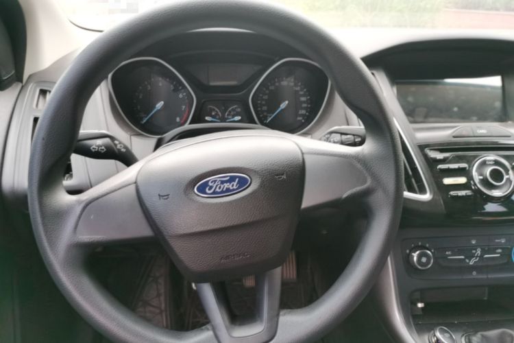 Used Ford Focus 2017 Hatchback 1.6L Manual Comfort Plus SmartDrive Edition Steering Wheel