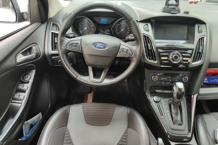 Used Ford Focus 2017 Sedan 1.6L Automatic Fashion Edition Smart Drive Version Steering Wheel