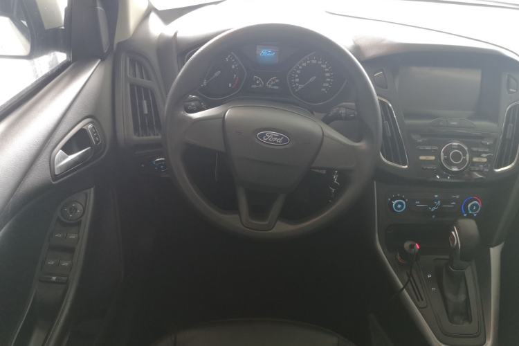 Used Ford Focus 2017 Hatchback 1.6L Automatic Comfort Plus SmartDrive Edition Steering Wheel