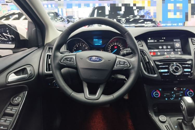 Used Ford Focus 2017 Sedan 1.6L Automatic Fashion Edition Smart Drive Version Steering Wheel