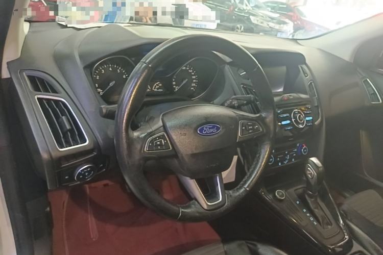 Used Ford Focus 2017 Hatchback 1.6L Automatic Fashion Edition Smart Drive Version Steering Wheel