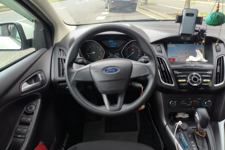 Used Ford Focus 2017 Hatchback 1.6L Automatic Comfort Plus SmartDrive Edition Steering Wheel