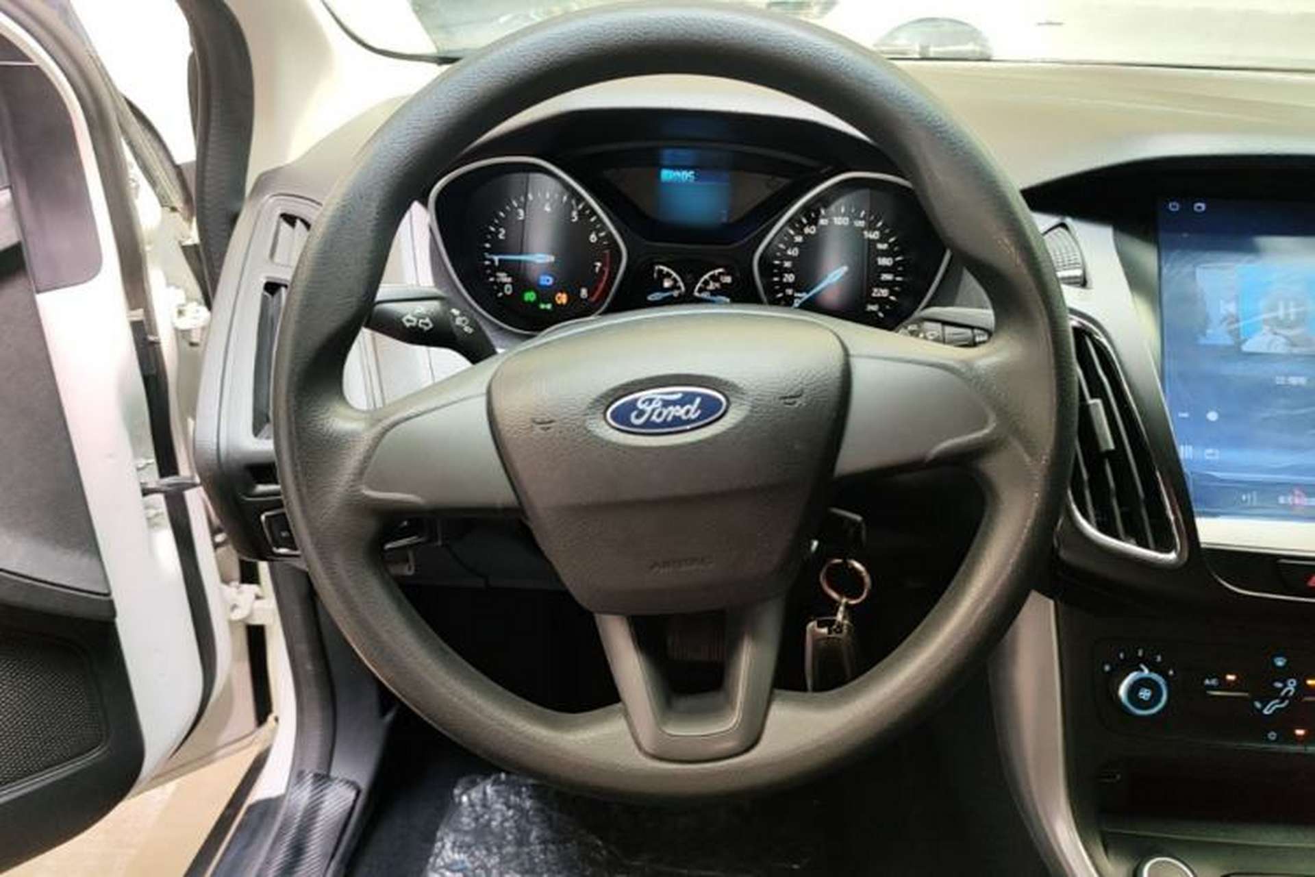 Used Ford Focus 2017 Hatchback 1.6L Automatic Comfort Plus SmartDrive Edition Steering Wheel