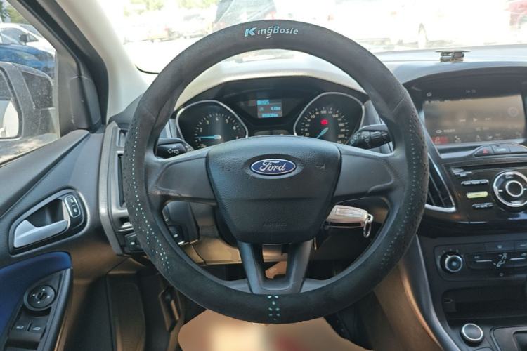 Used Ford Focus 2017 Hatchback 1.6L Automatic Comfort Plus SmartDrive Edition Steering Wheel