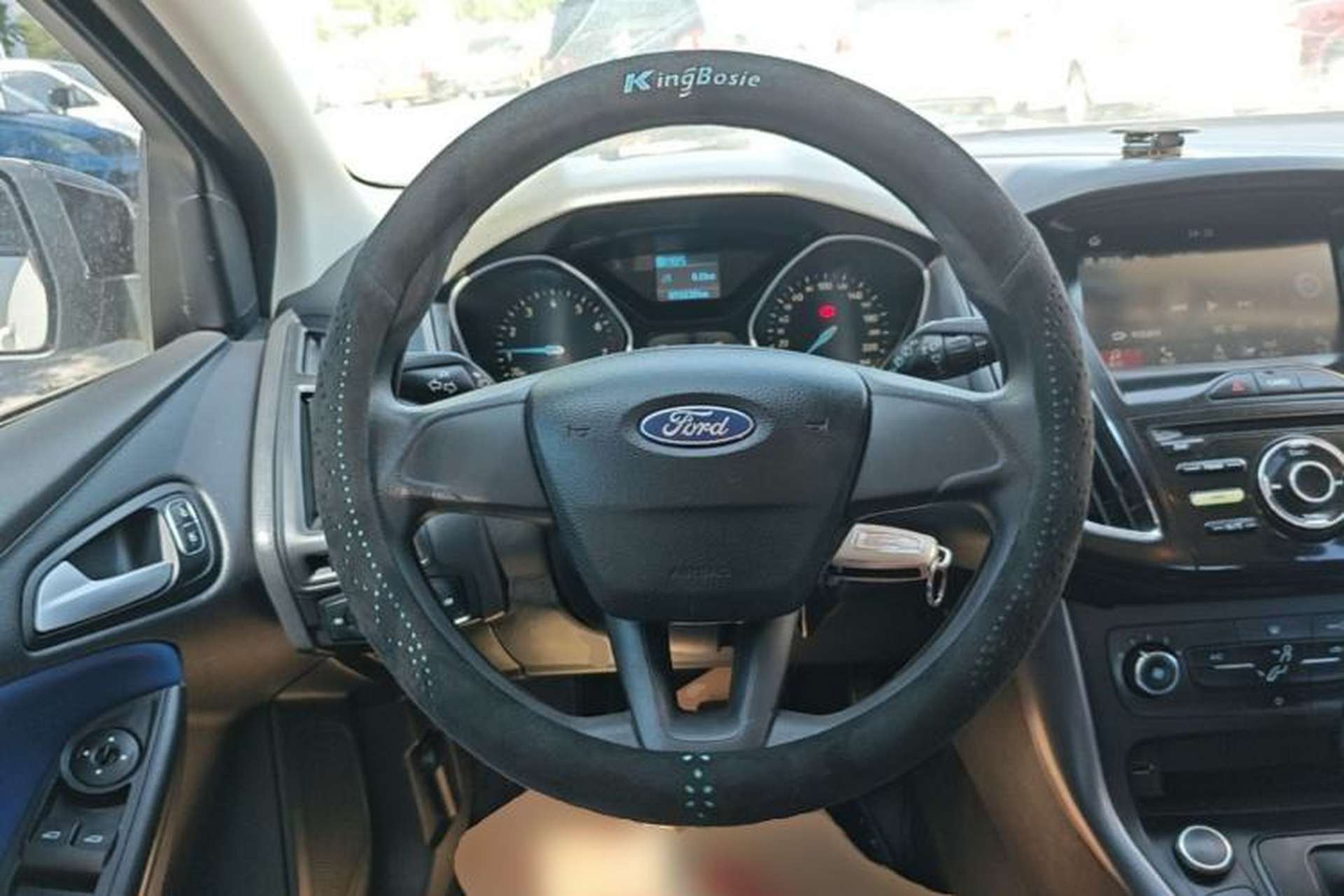 Used Ford Focus 2017 Hatchback 1.6L Automatic Comfort Plus SmartDrive Edition Steering Wheel