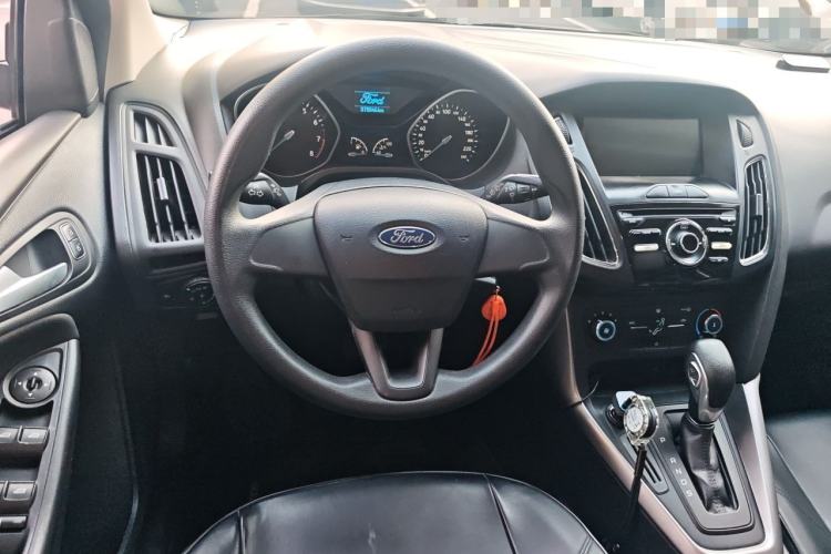 Used Ford Focus 2017 Hatchback 1.6L Automatic Comfort Plus SmartDrive Edition Steering Wheel
