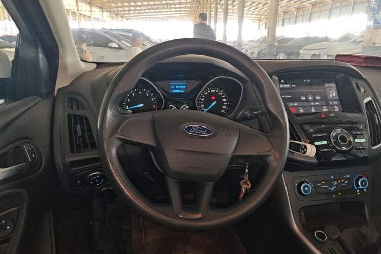 Used Ford Focus 2017 Hatchback 1.6L Manual Comfort Plus SmartDrive Edition Steering Wheel