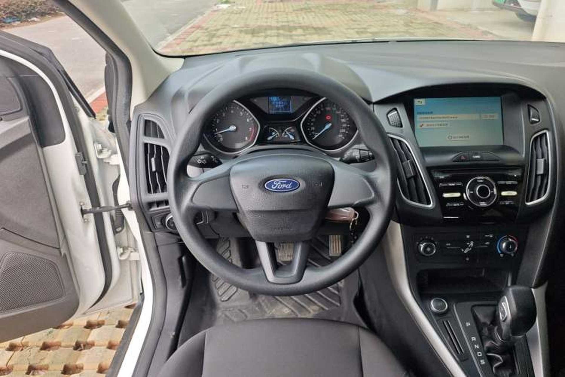 Used Ford Focus 2017 Hatchback 1.6L Automatic Comfort Plus SmartDrive Edition Steering Wheel
