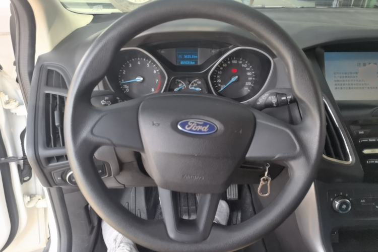 Used Ford Focus 2017 Hatchback 1.6L Manual Comfort Plus SmartDrive Edition Steering Wheel
