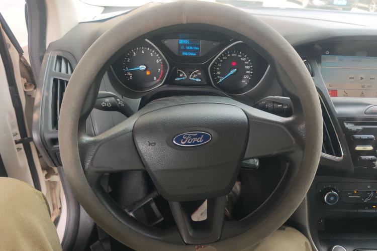 Used Ford Focus 2017 Hatchback 1.6L Automatic Comfort Plus SmartDrive Edition Steering Wheel
