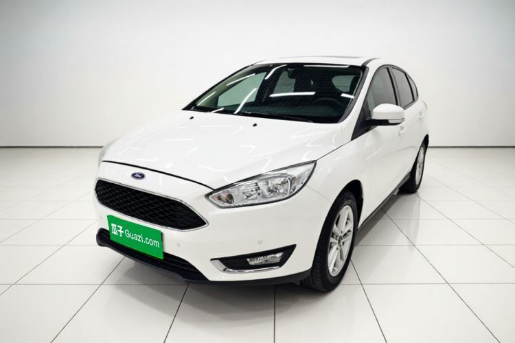 Ford Focus 2017 Hatchback 1.6L Automatic Fashion Edition Smart Drive Version usado Guazi used car, China used car export, Used car for sale, Used cars, Cheapest cars for sale