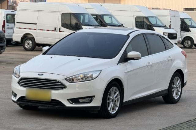 Used Ford Focus 2017 Sedan EcoBoost 180 Automatic Elite Model