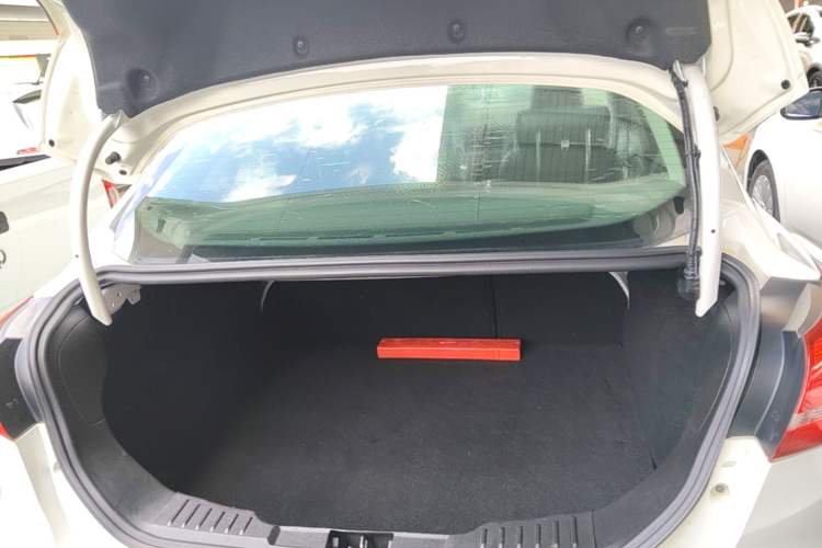 Used Ford Focus 2017 Sedan EcoBoost 180 Automatic Elite Model Trunk
