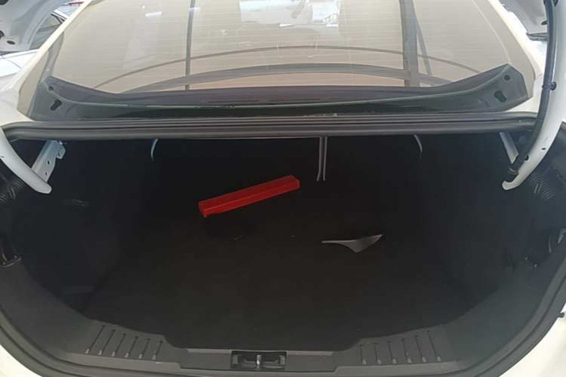 Used Ford Focus 2017 Sedan 1.6L Automatic Comfort Plus SmartDrive Edition Trunk
