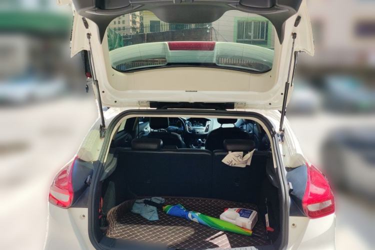 Used Ford Focus 2017 1.5T CTCC White and Black Limited Edition Trunk