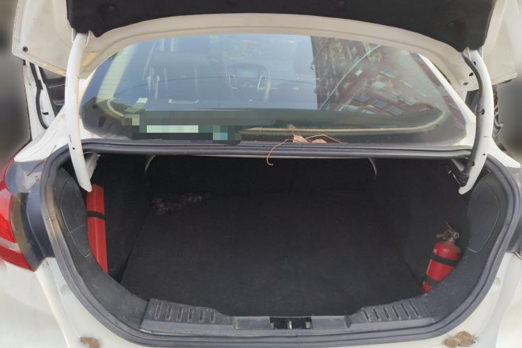 Used Ford Focus 2017 Sedan 1.6L Automatic Fashion Edition Smart Drive Version Trunk