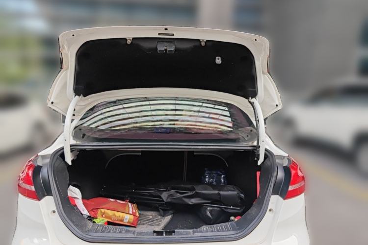 Used Ford Focus 2017 Sedan 1.6L Automatic Comfort Plus SmartDrive Edition Trunk